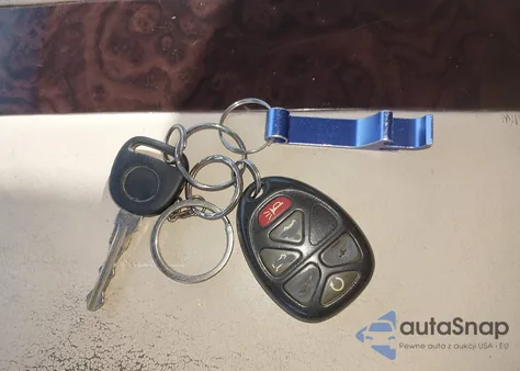 2007 Cadillac Escalade Standard z USA, uszkodzony, nr VIN 1GYEC63827R385546